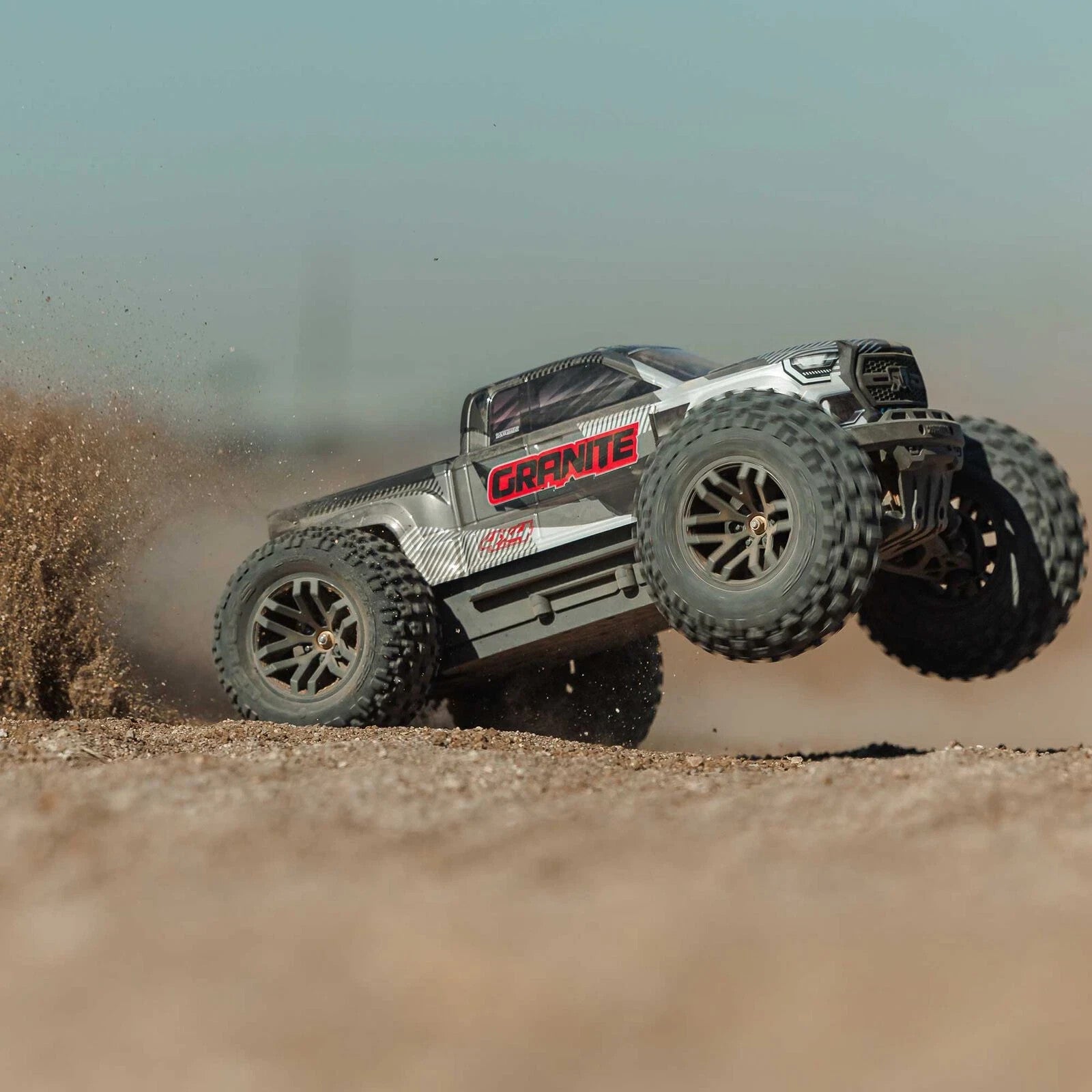 Arrma Granite 4x4 V4 223S DSC 1/10 RTR Brushless 4WD Monster Truck (Gun Metal)