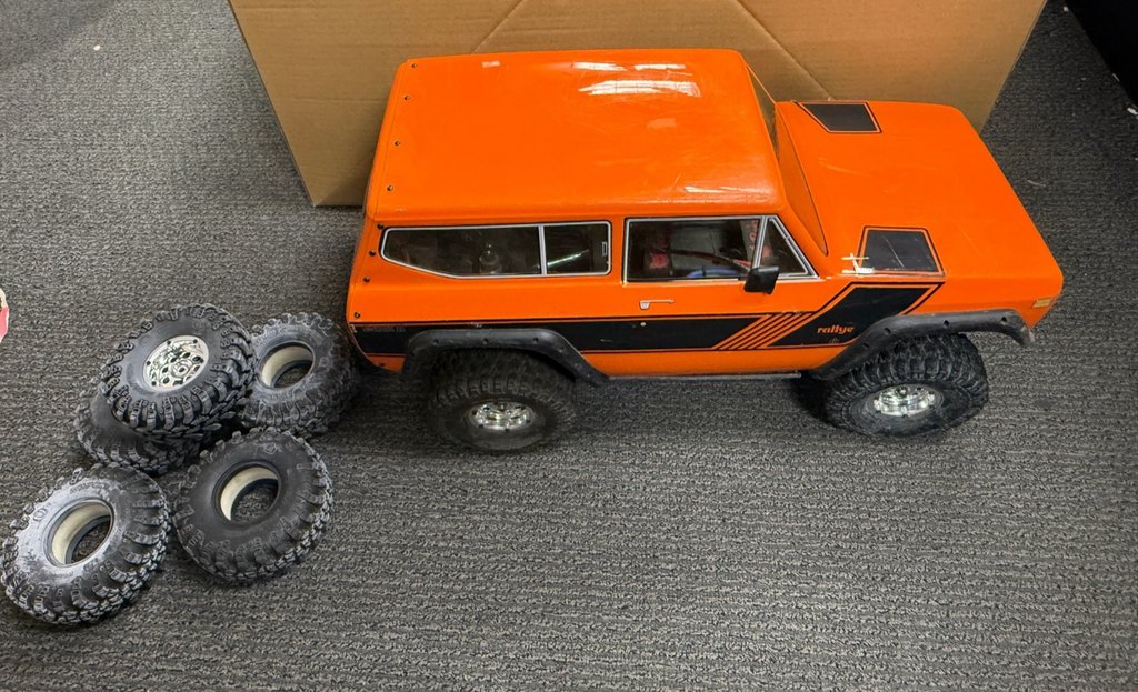 RedCat Scout II RC Remote Control Rock Crawler w/ Lots of Great upgrades !!