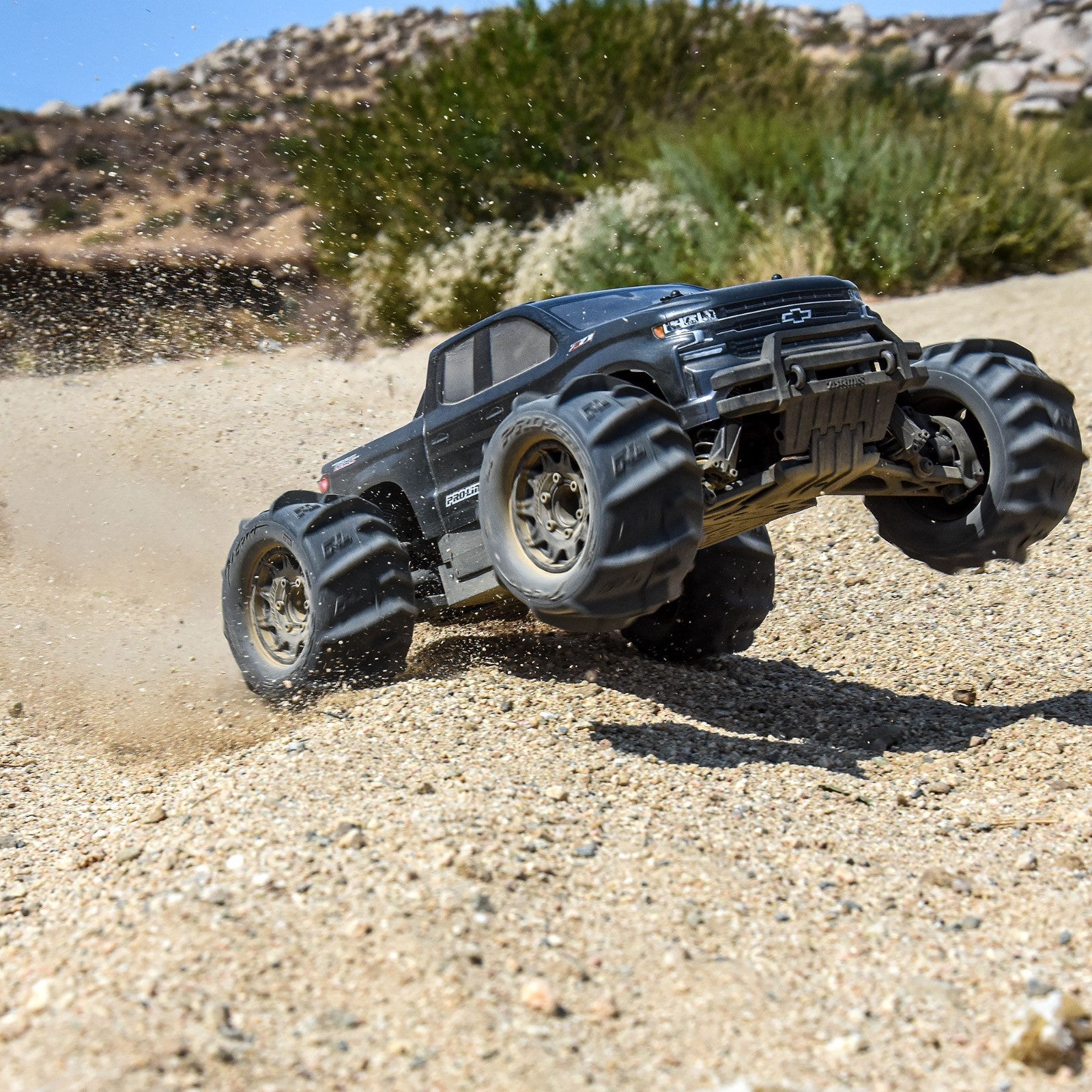 Pro-Line Racing Dumont 2.8 Sand/Snow MTD Raid Black Wheels F/R (PRO1019310)