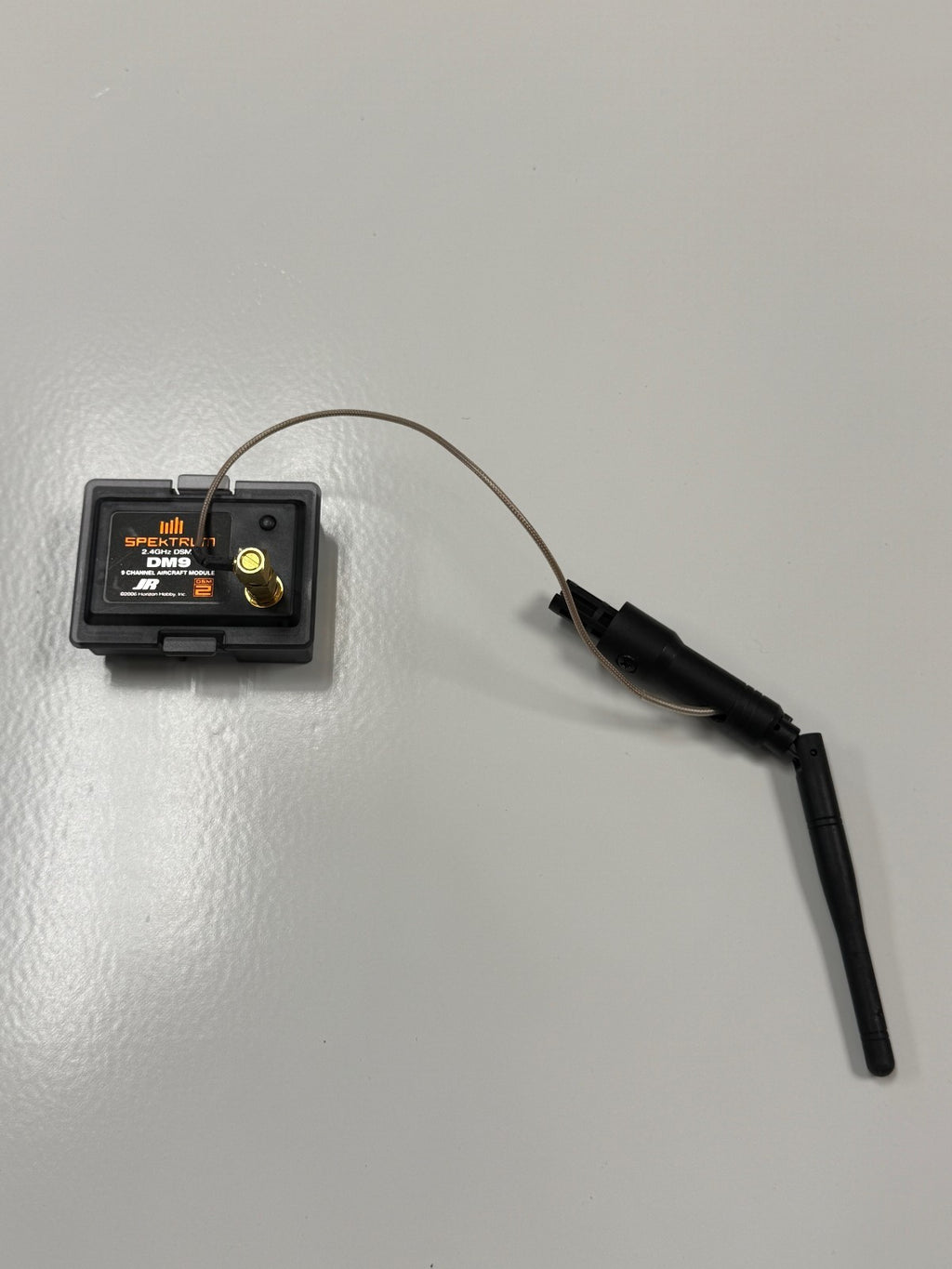 Excellent Spektrum DM9 DSM2 2.4ghz RC Remote Control JR Transmitter Module