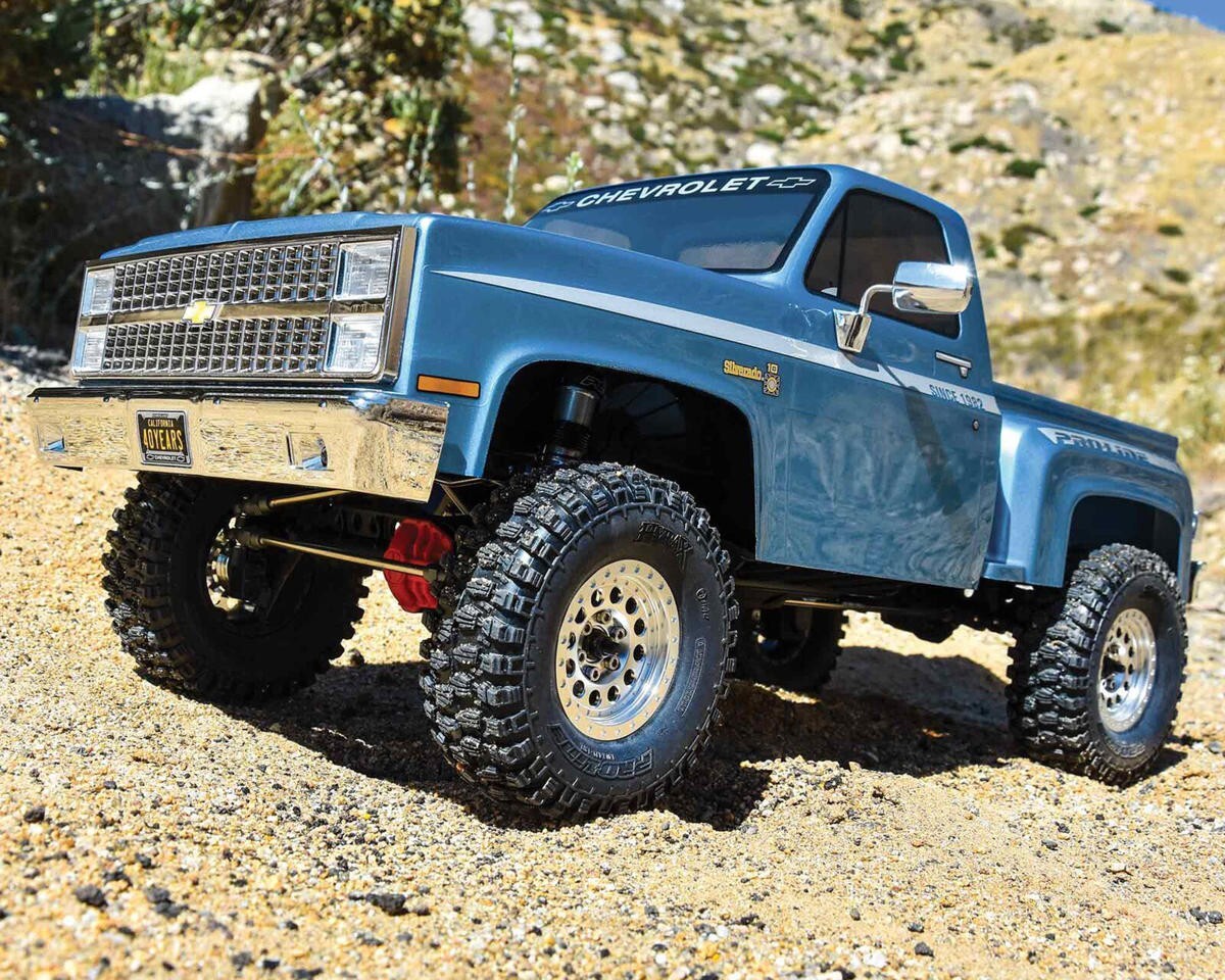 Axial SCX10 III ProLine 1982 Chevy K10 RTR 4WD Rock Crawler w/SLT3 2.4GHz Radio