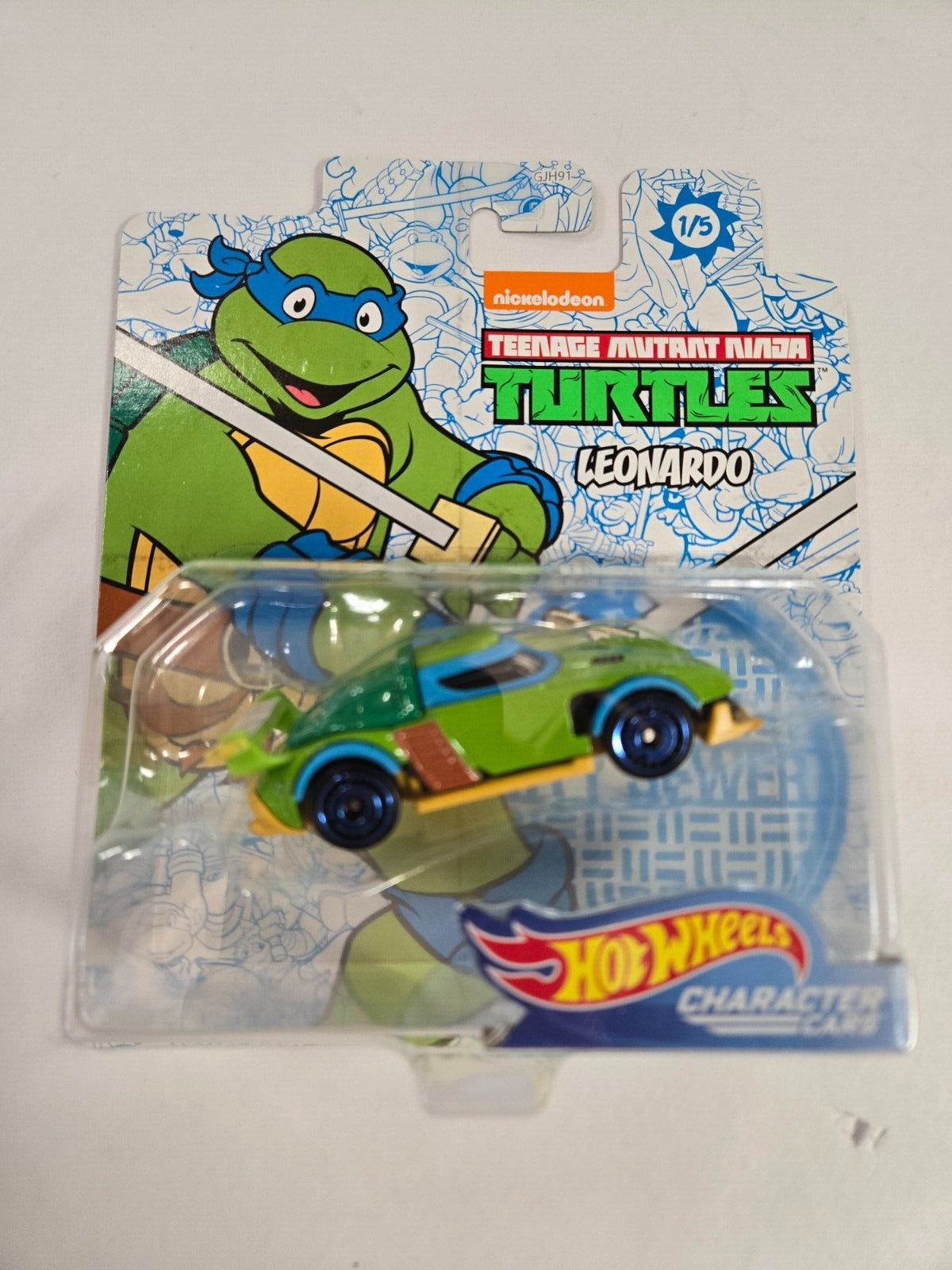 Hot Wheels Teenage Mutant Ninja Turtles Leonardo  Character Car 1/5 Nickelodeon