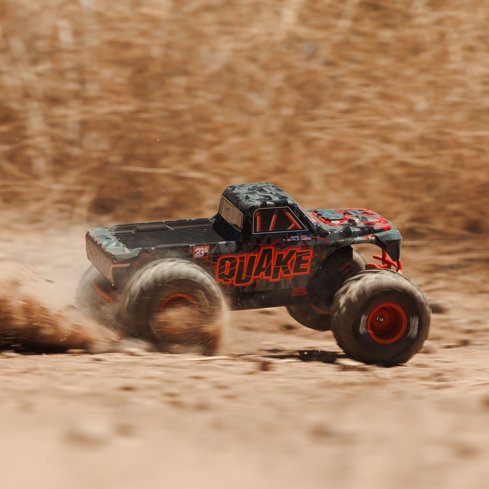 ARRMA 1/10 QUAKE 223S DSC 2WD RTR Brushless Monster Truck, Red