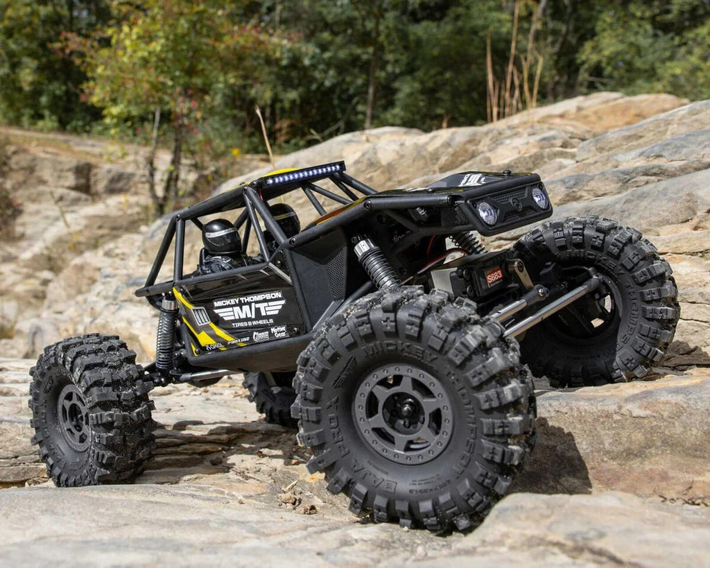 Axial UTB10 Capra 1.9 4WS Unlimited Trail Buggy 1/10 RTR 4WD Rock Crawler