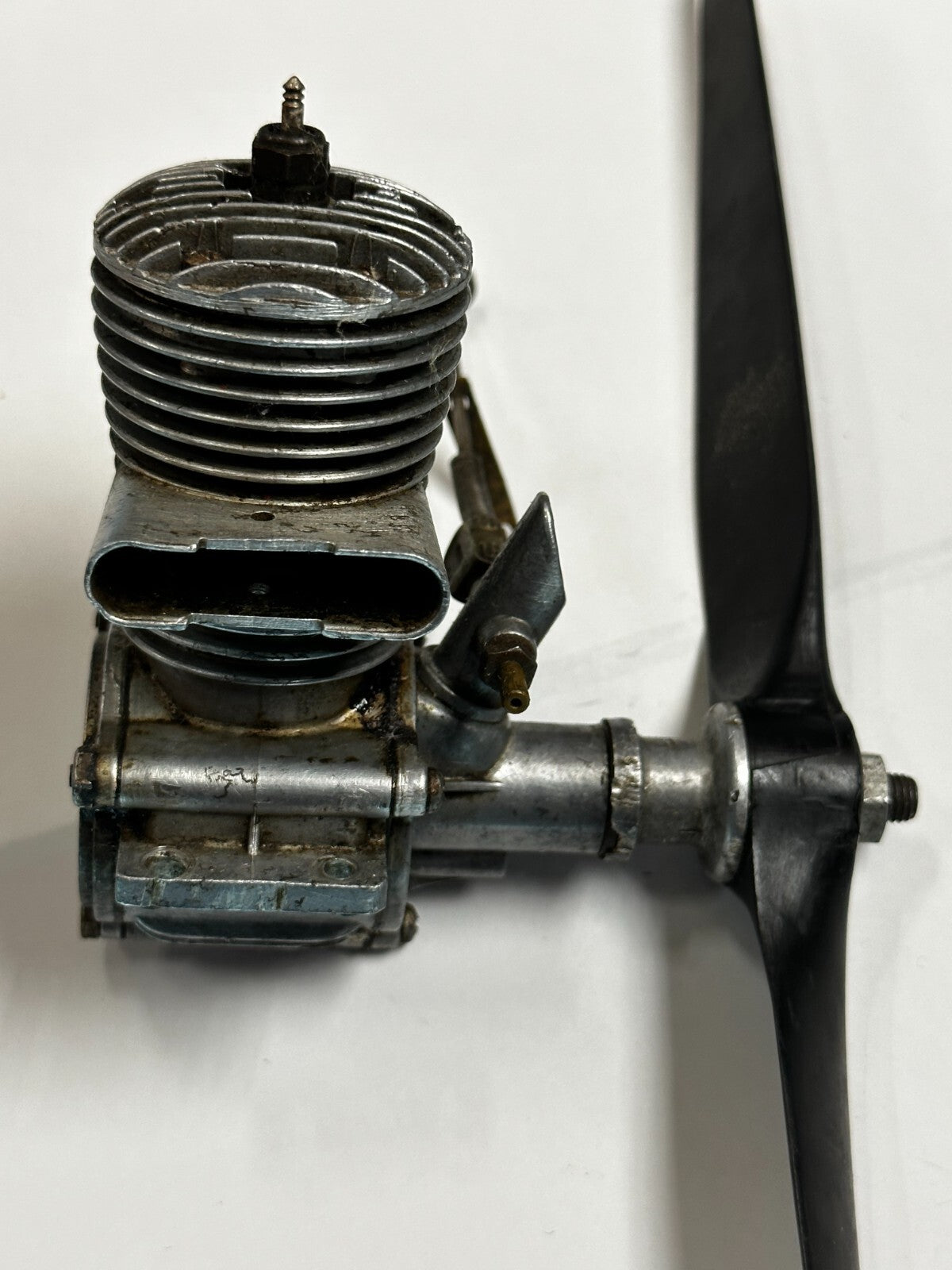 Vintage Atwood Triumph Control Line CL / FF Free Flight Model Airplane Engine
