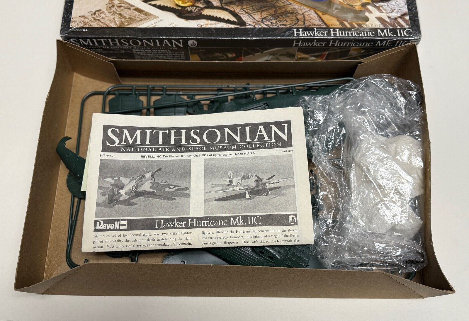 Revell Hawker Hurrican Mk. IIC - Smithsonian 1/32 Scale Unassembled 4457