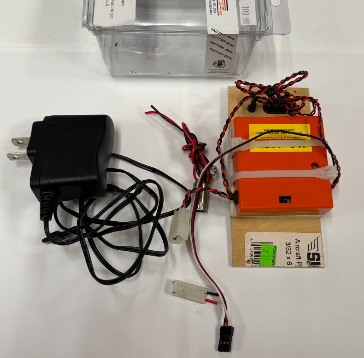 Sonic Tronics McDaniel Super MCD466 1.5V RC On Board Glow System With Charger