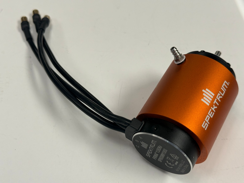 Spektrum RC Spektrum 4685 4-Pole Brushless Marine Motor 1350Kv SPMXMM1000