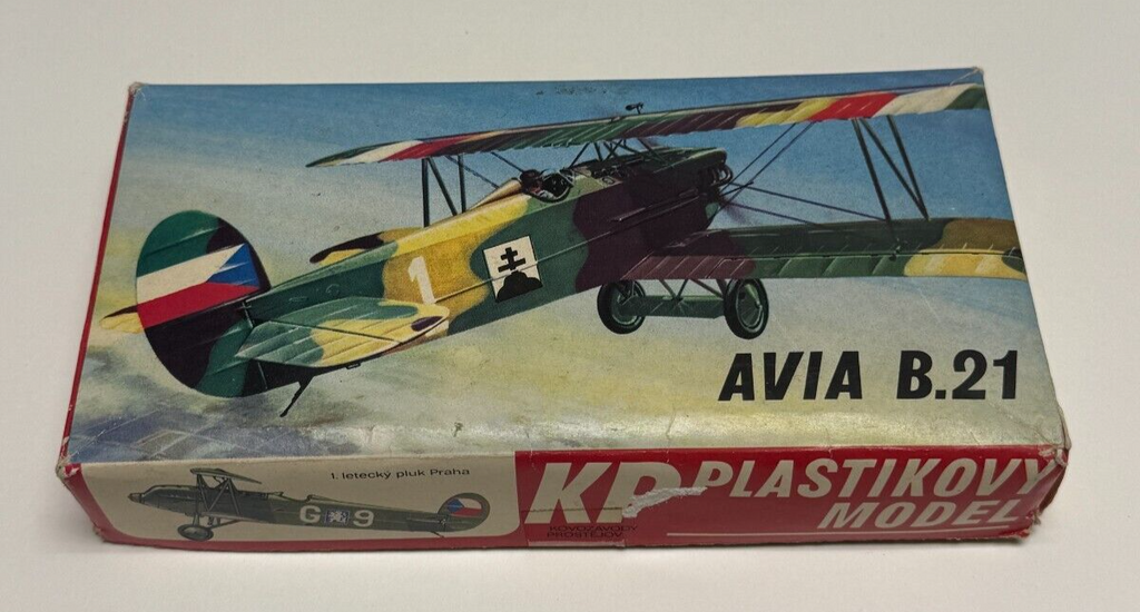KP Avia B.21 Model Airplane Vintage Unassembled Plastic Model Kit