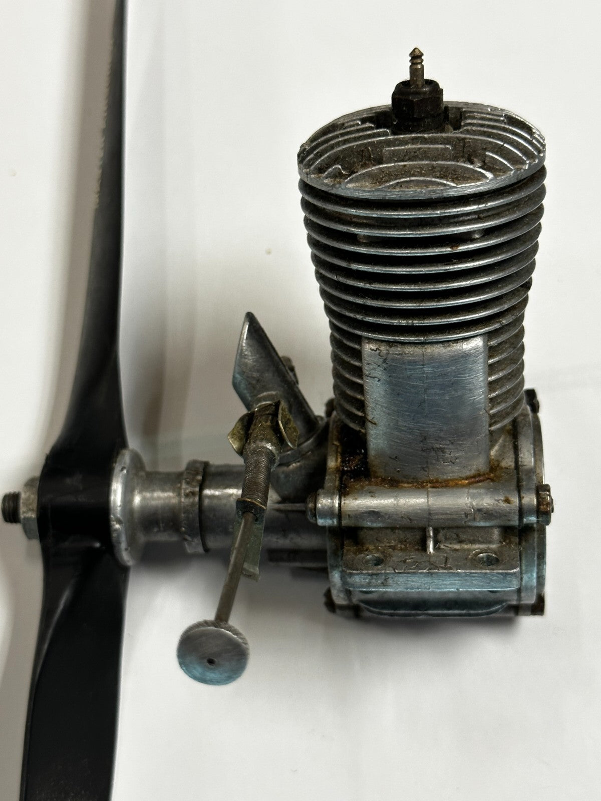 Vintage Atwood Triumph Control Line CL / FF Free Flight Model Airplane Engine