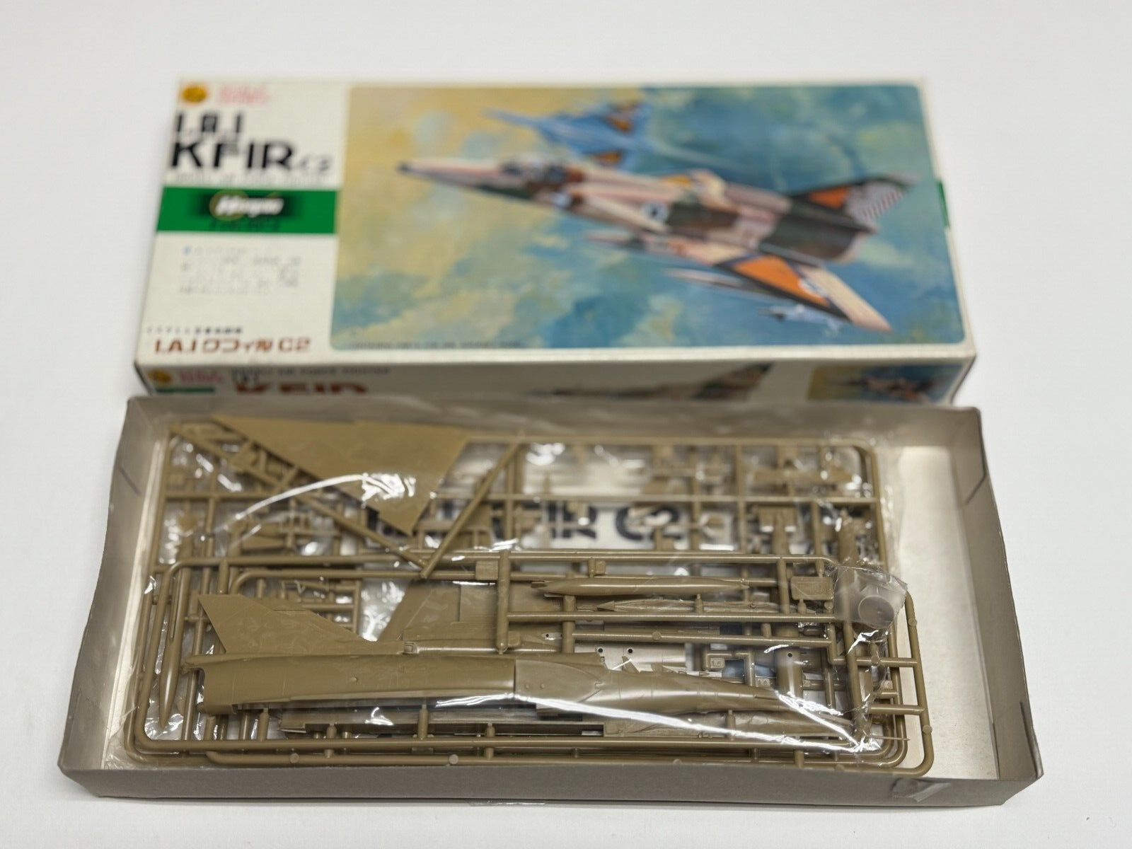 Hasegawa 1/72 Scale I.A.I KFIR C2 Israeli Plastic Model Airplane Kit JS-149:500