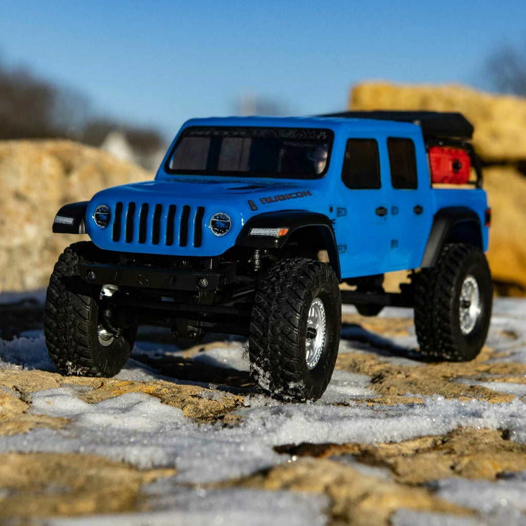 Axial SCX24 Jeep JT Gladiator RC Truck 1/24 4WD Rock Crawler Brushed RTR Blue