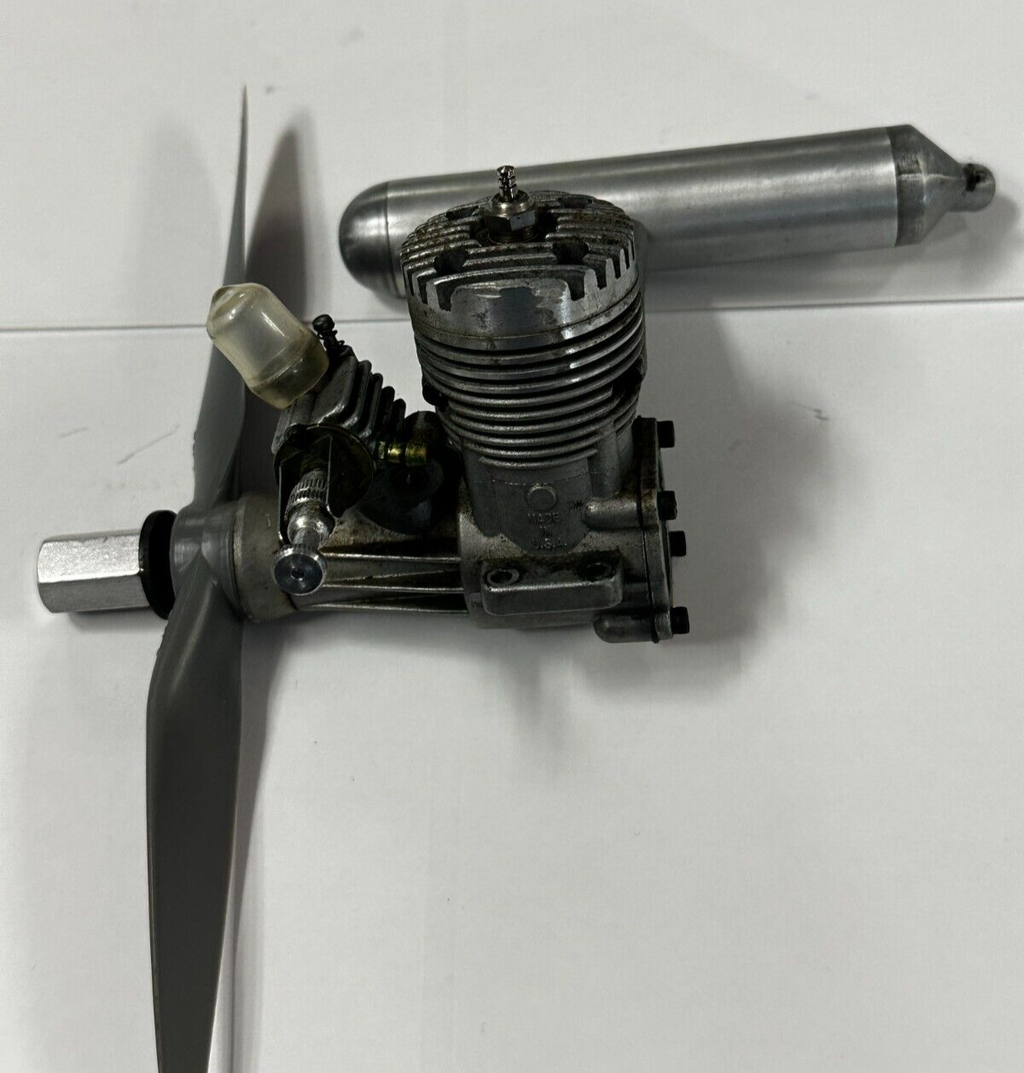 K and B K&B .20 20 Two 2 Stroke Nitro RC Remote Control Airplane Engine