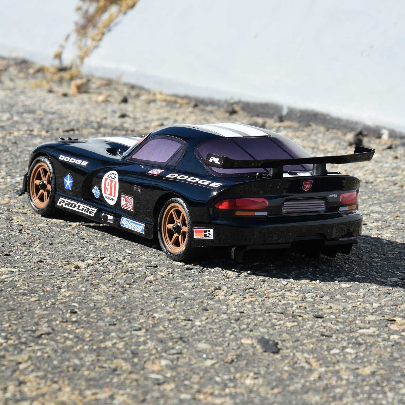 ProLine Racing Pre-Cut 2002 Dodge Viper GTS Black for Losi NASCAR PRO368414