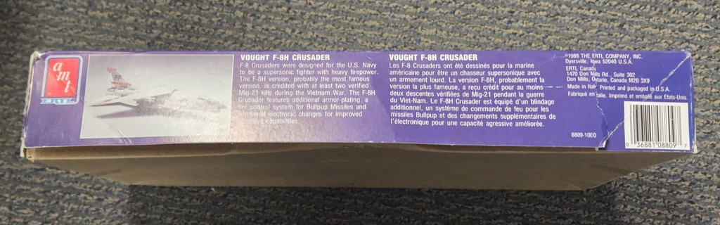 AMT Ertl 1/72 Vought F-8H Crusader Plastic Model Kit 8809 NIOB 1989 Vintage