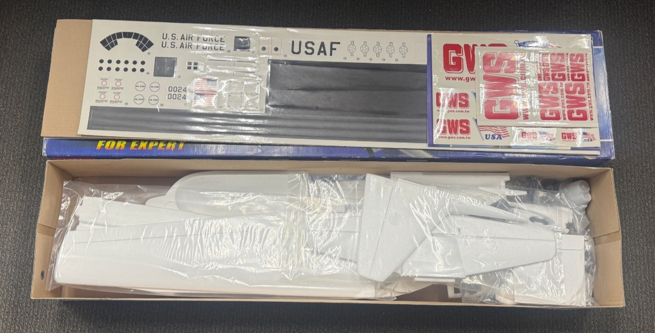 New in Box GWS Cargotrans Cargo Plane RC Remote Control Electric Airpane Kit