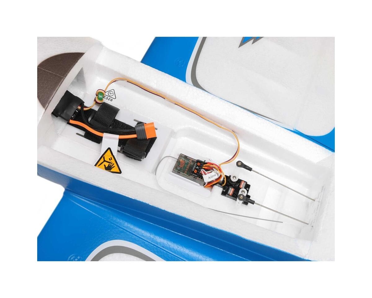 E-flite EFlite Commander mPd 1.4m PNP Plug in Play Electric Airplane EFL14875