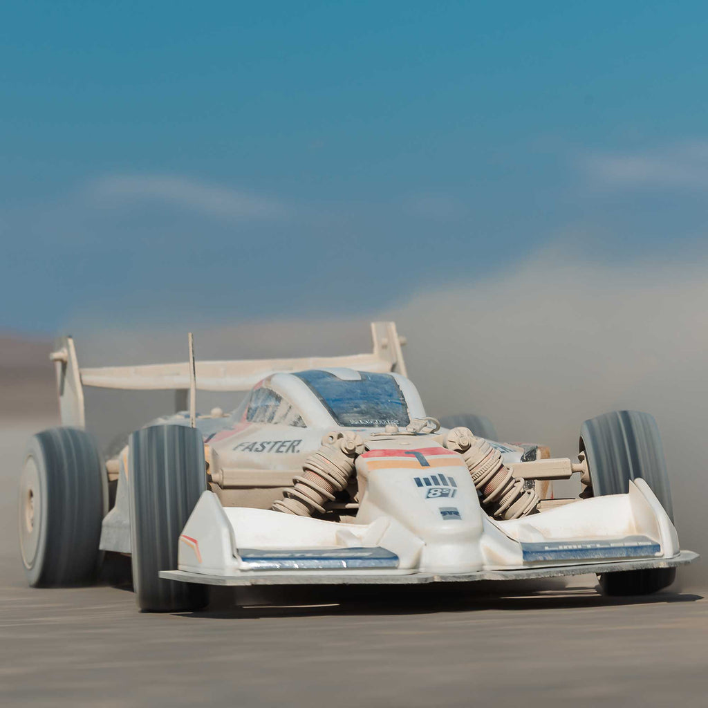 1/7 LIMITLESS 120 8S BLX Speed Machine RTR with AVC Blue and White