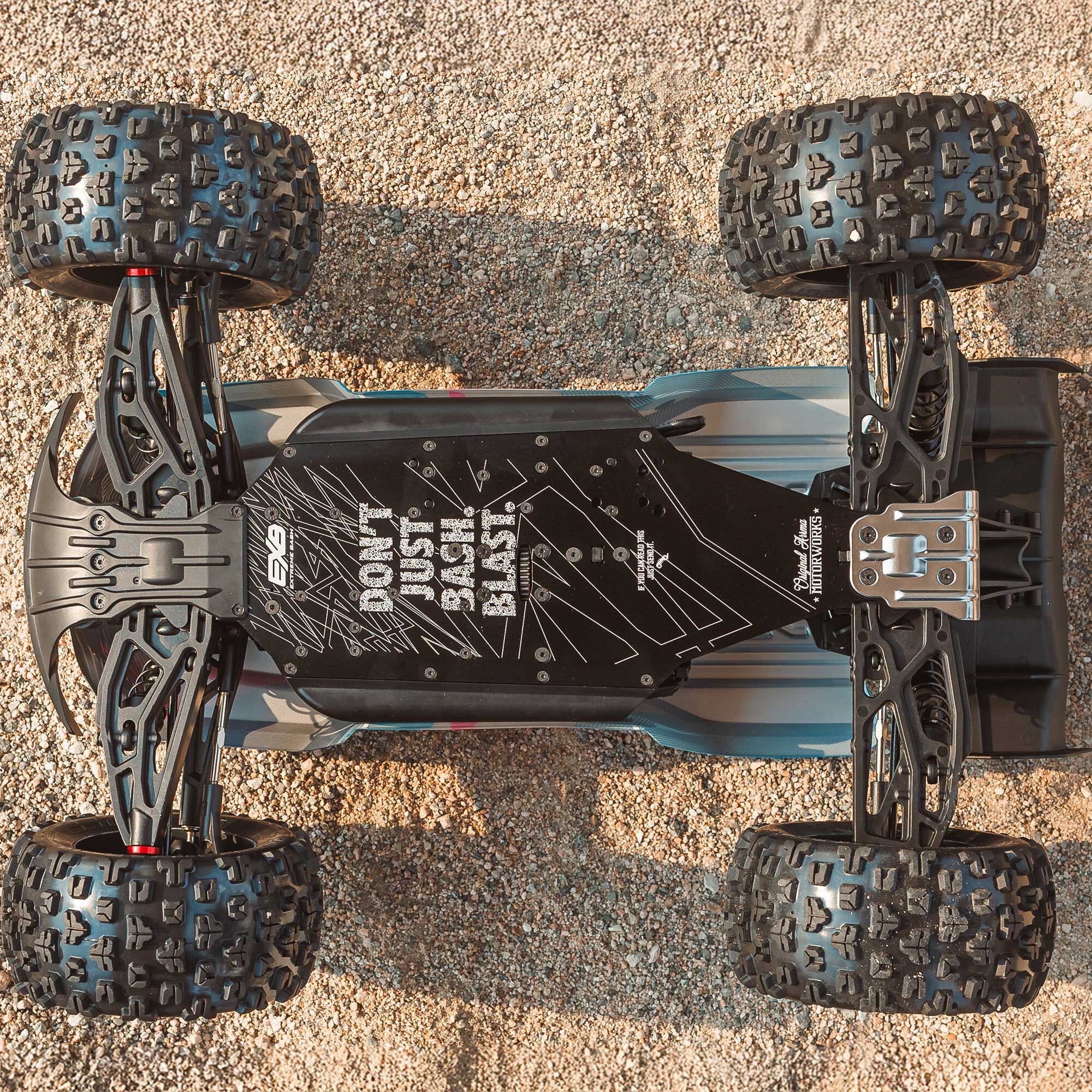 1/8 KRATON 4X4 6S BLX BRUSHLESS V6 SPEED TRUCK RTR