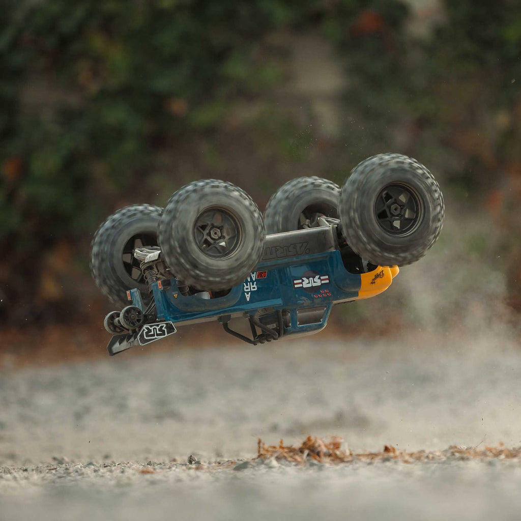 1/8 NOTORIOUS 6S 4X4 RTR Brushless Stunt Truck