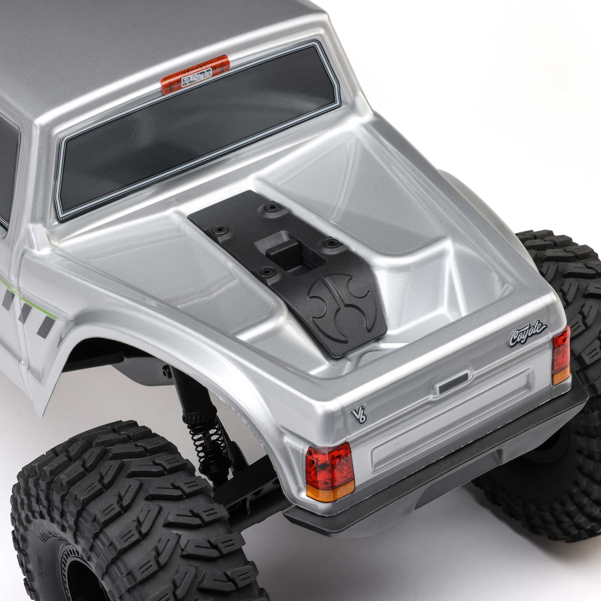 1/10 SCX10 III Coyote 4X4 RTR Brushed Rock Crawler, Silver