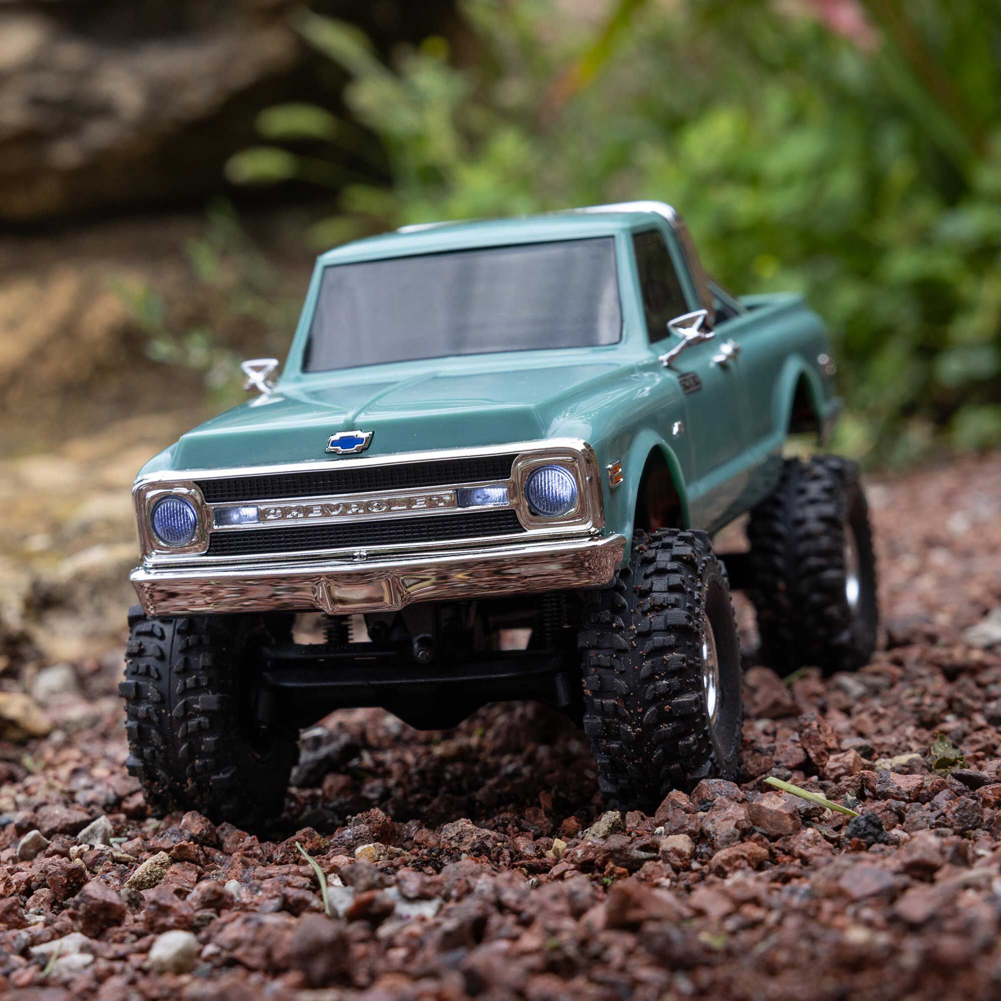 PREORDER 1/30 SCX30 Chevrolet K10 4X4 RTR Brushed Rock Crawler (Battery & Charger Included) AXI-2260