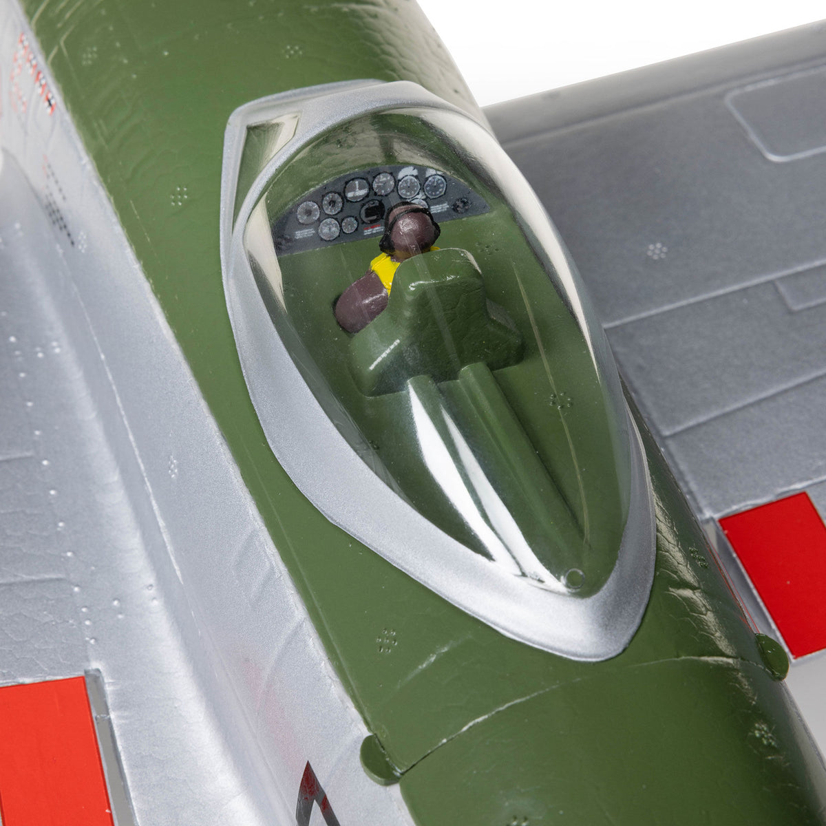 PREORDER E-flite EFL07050 Micro P-47 Thunderbolt 625mm BNF AS3X+ SAFE 3S