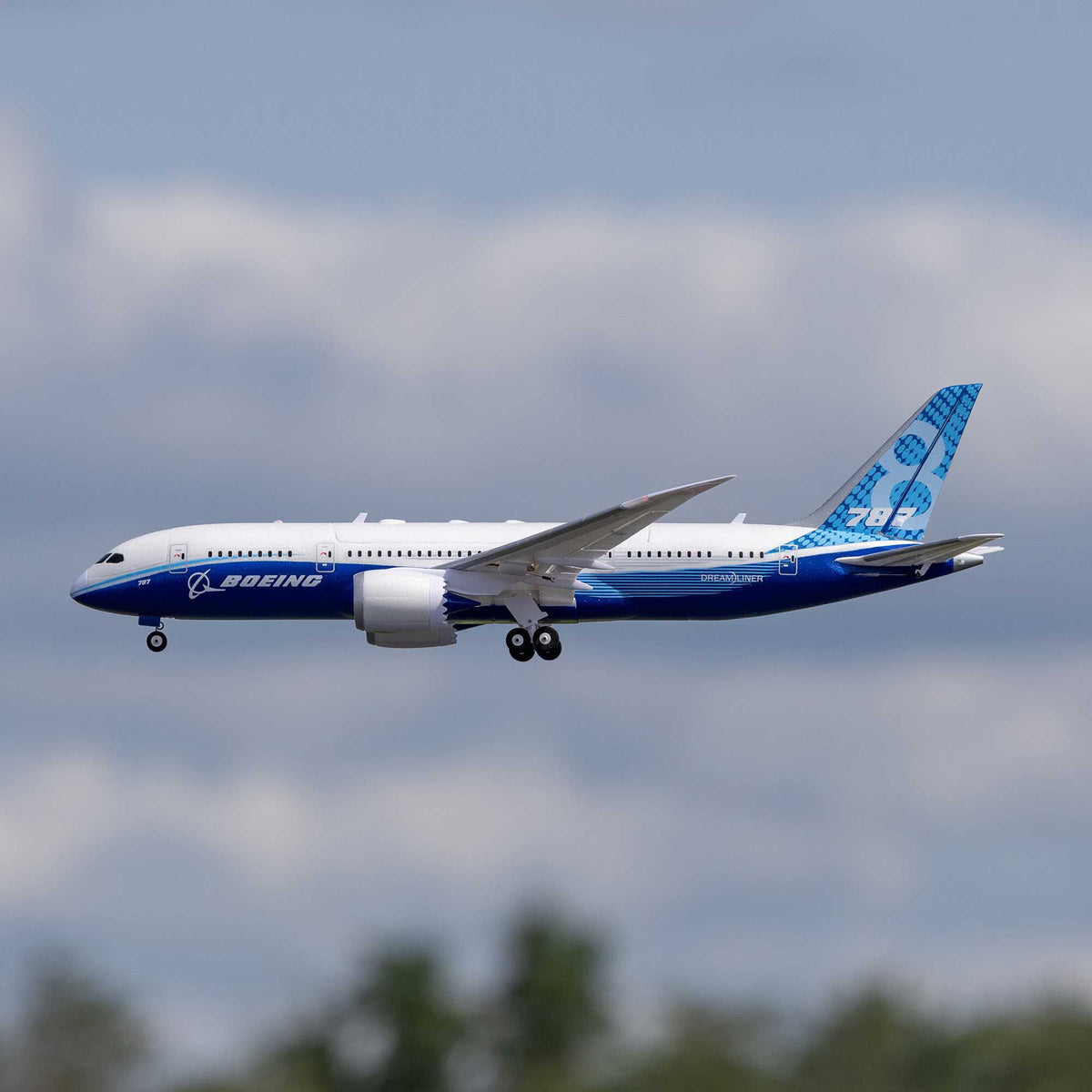 PREORDER 10/28/2026 E-flite EFL78750 Micro Boeing 787 Dreamliner Twin 30mm EDF BNF Basic AS3X SAFE